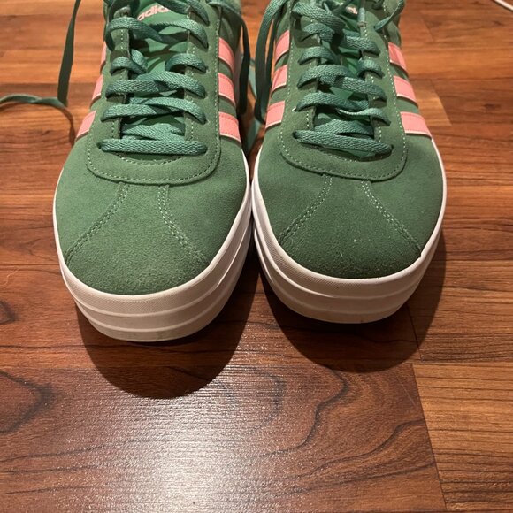 Adidas Women's VL Court Bold Platform Sneaker. Green/Pink Size 10.  Like New. - Picture 4 of 6